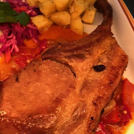 酒店 兹布鲁内恩酒店